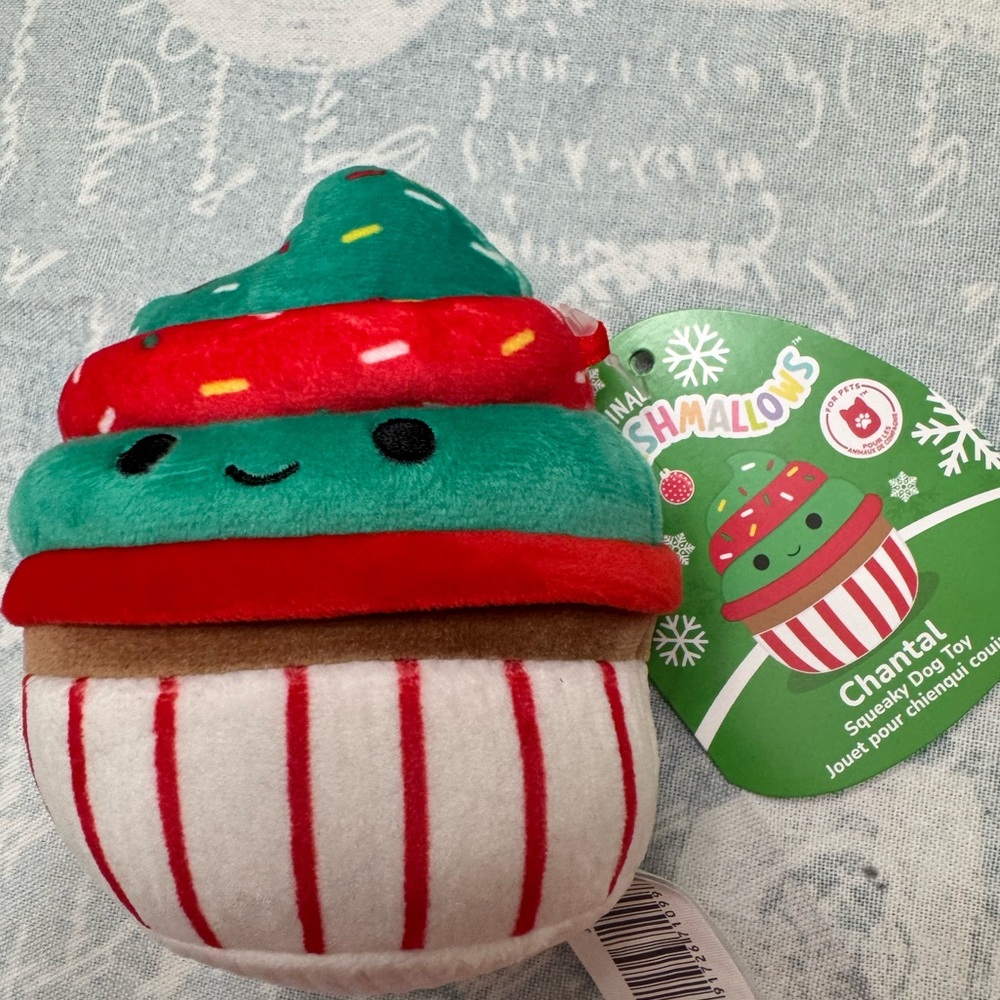 Squishmallows Chantal Cupcake Plush dog toy